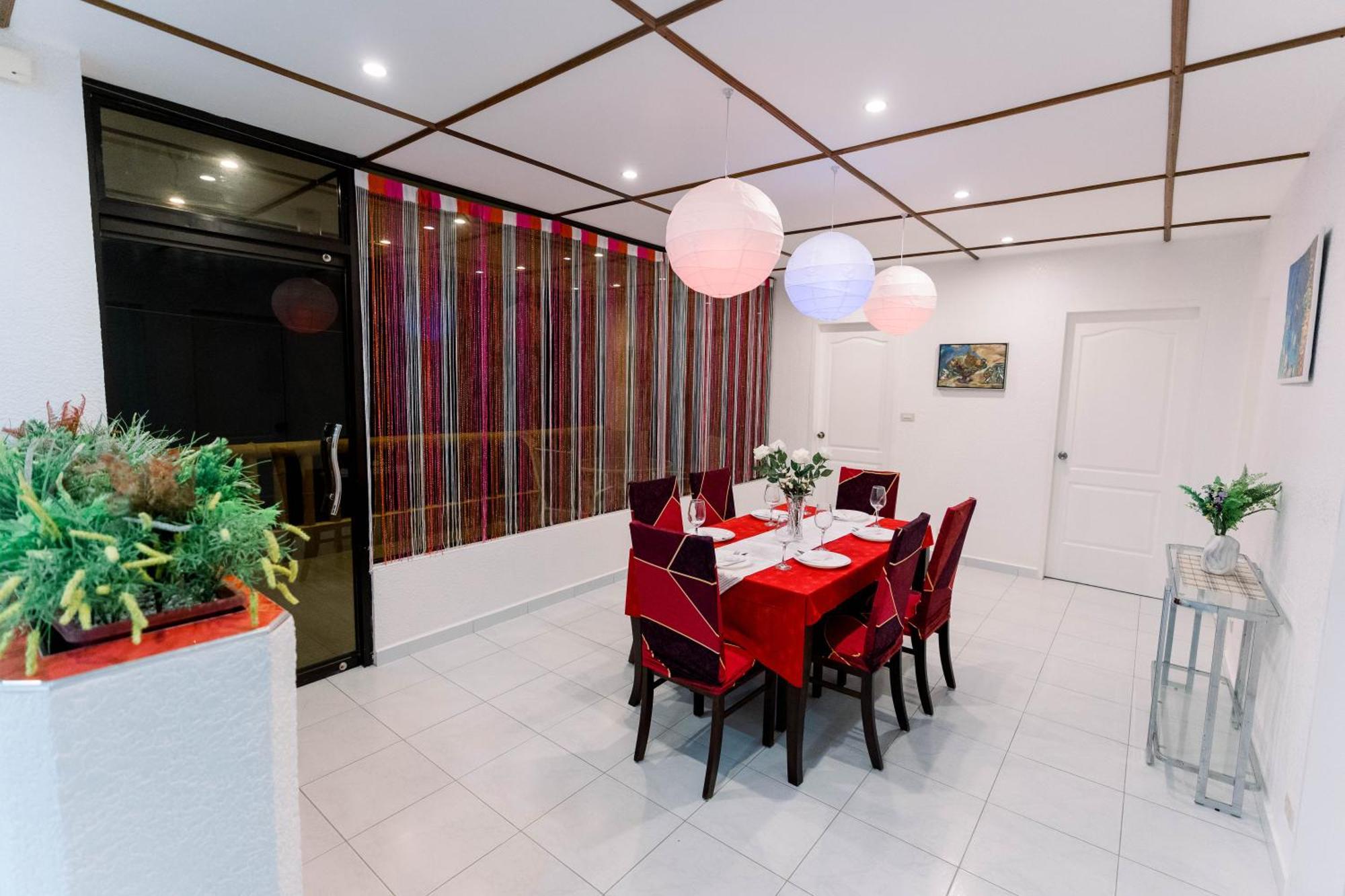 Luxury 4Br Apartment With Pool Behind Alona Beach Panglao Exterior photo