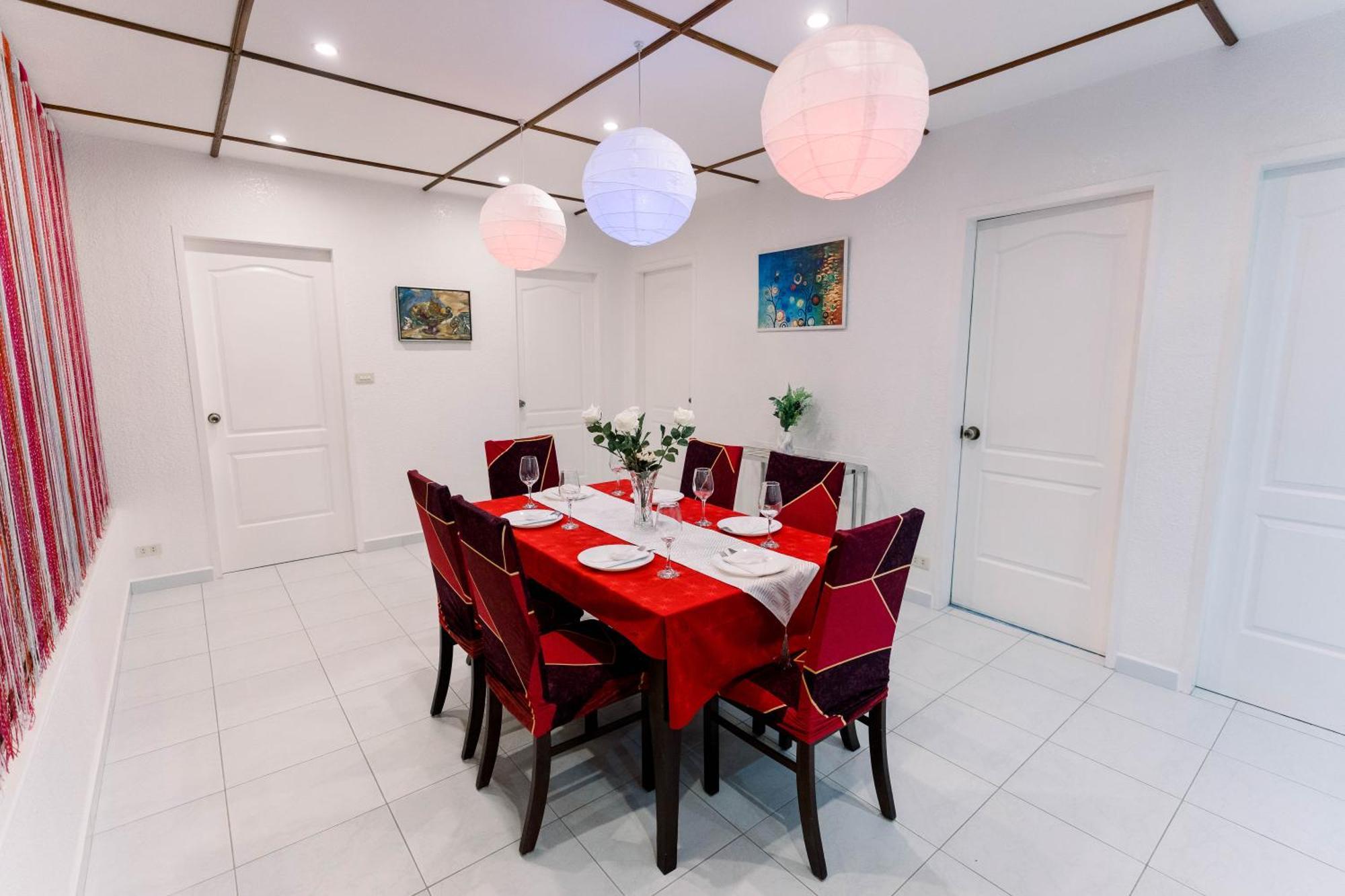 Luxury 4Br Apartment With Pool Behind Alona Beach Panglao Exterior photo